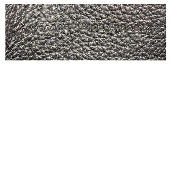 Balenciaga “Everyday Camera Bag” - Picture 5 of 8